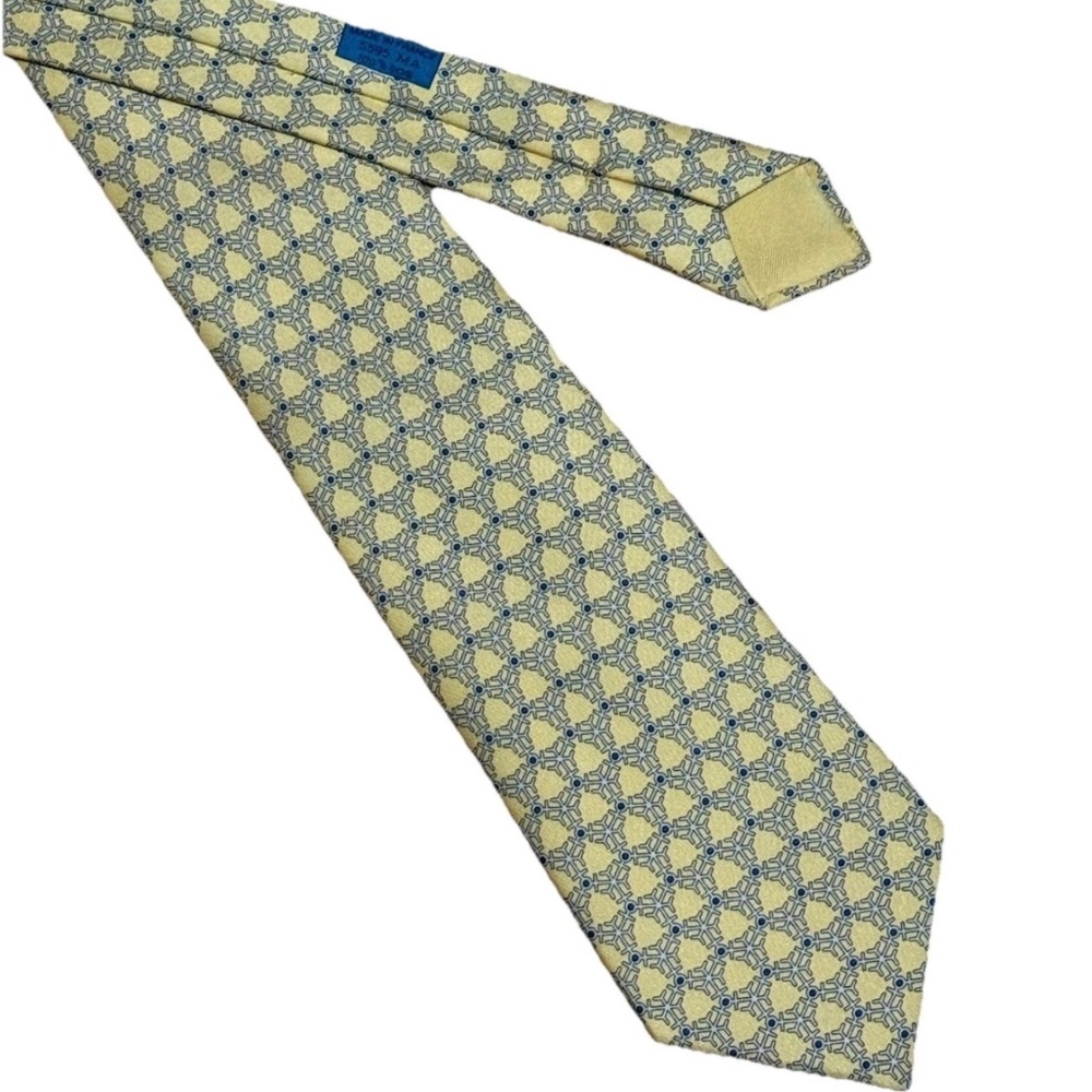 Hermès Paris Necktie Tie 5595 MA Yellow Flocons Geometric Silk Tie 3.625” X 61”
